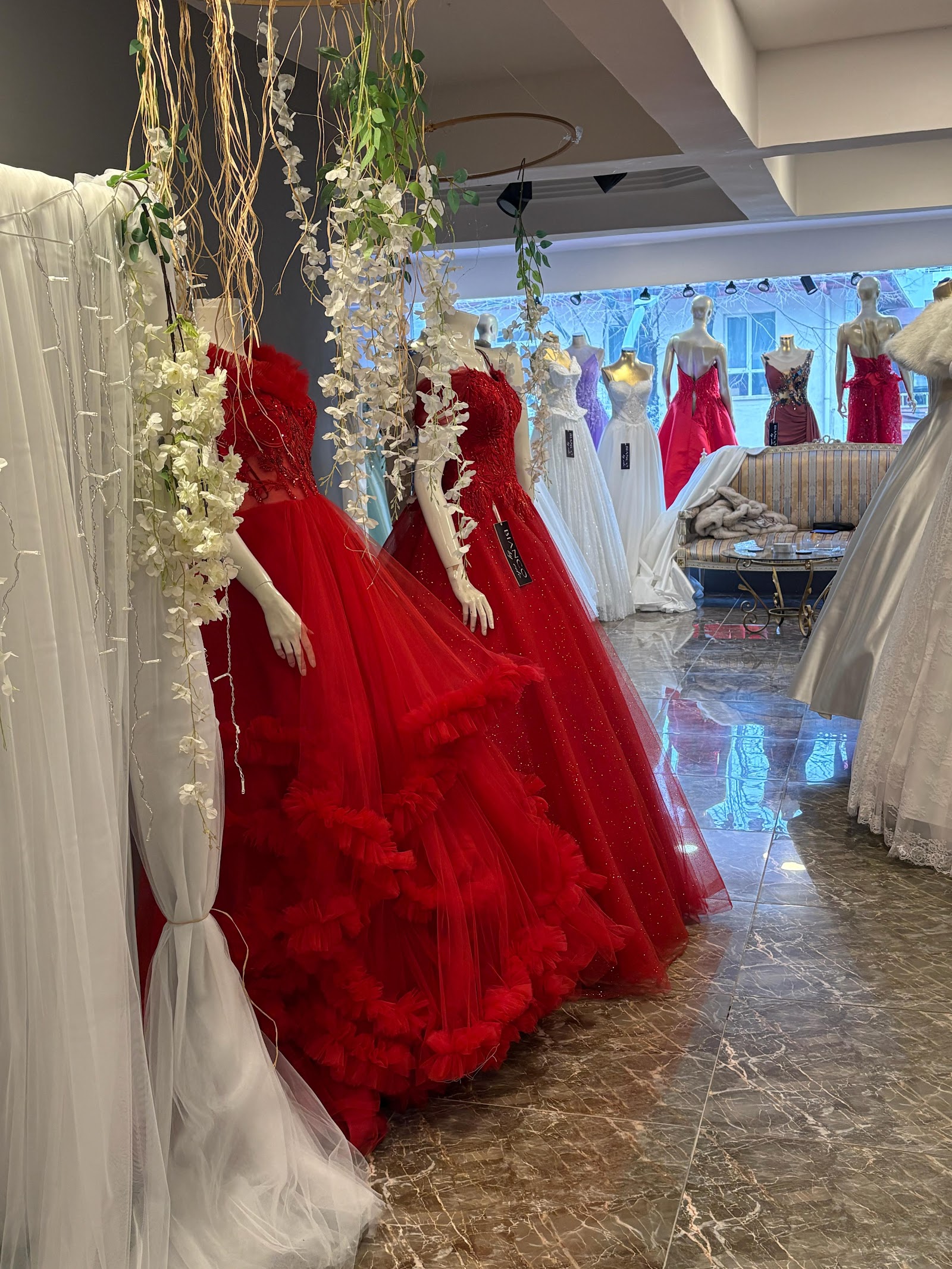 Bianco By Edo Gelinlik Mağazası