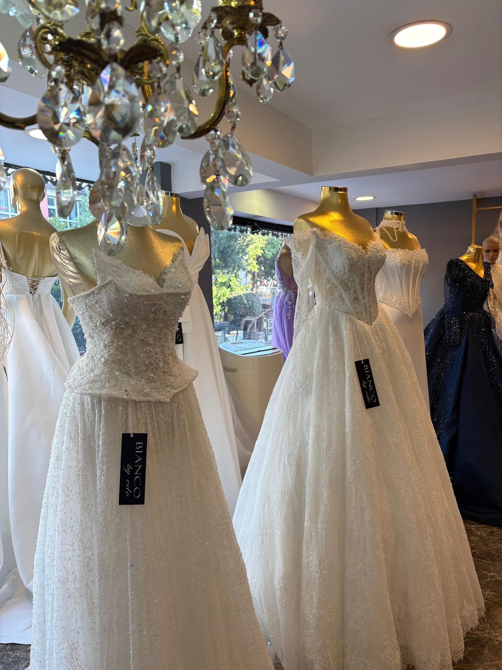 Bianco By Edo Gelinlik Mağazası kır düğünü mekanı