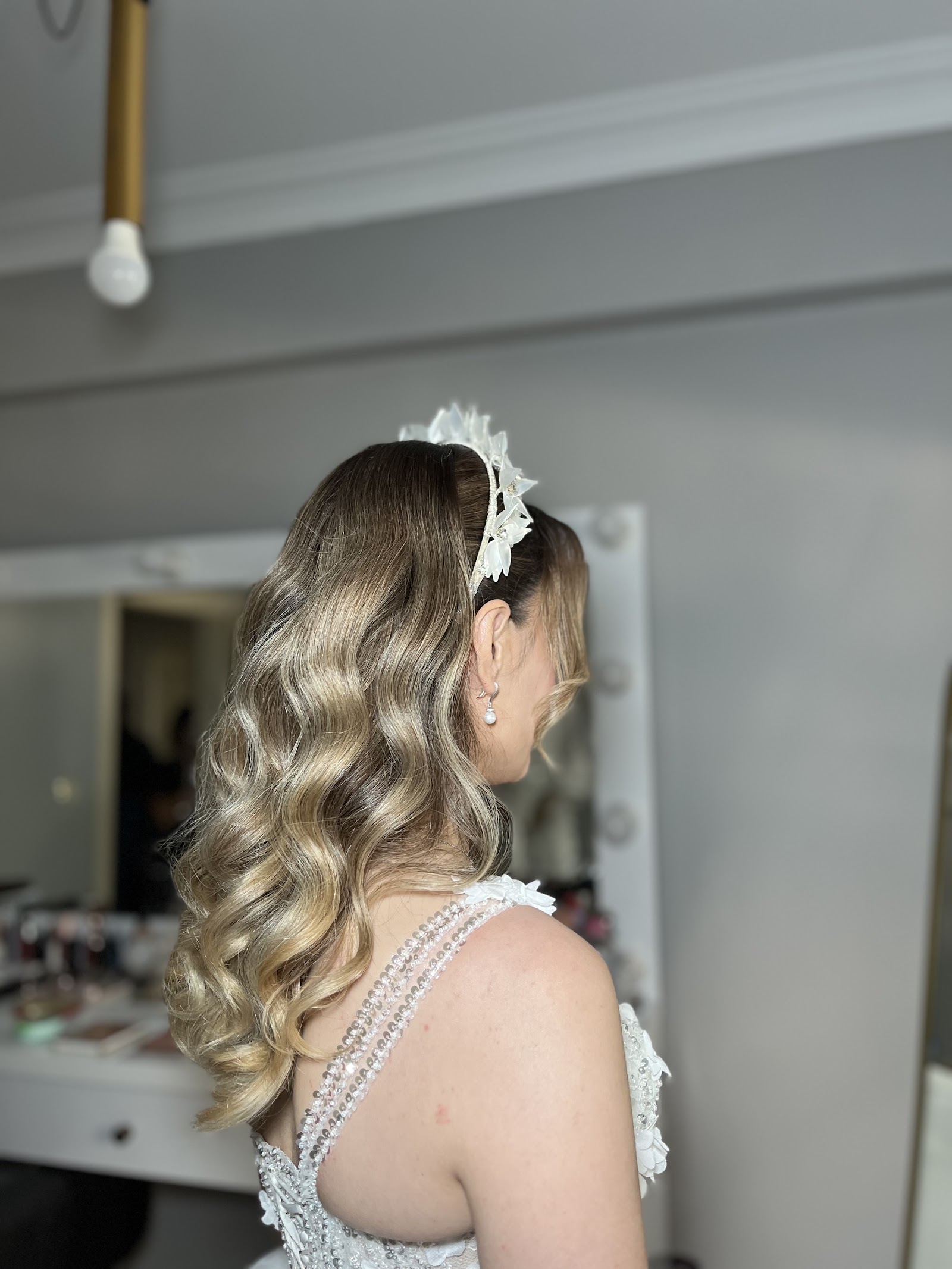 Elif Ateş Hair & Makeup Studio Yalova