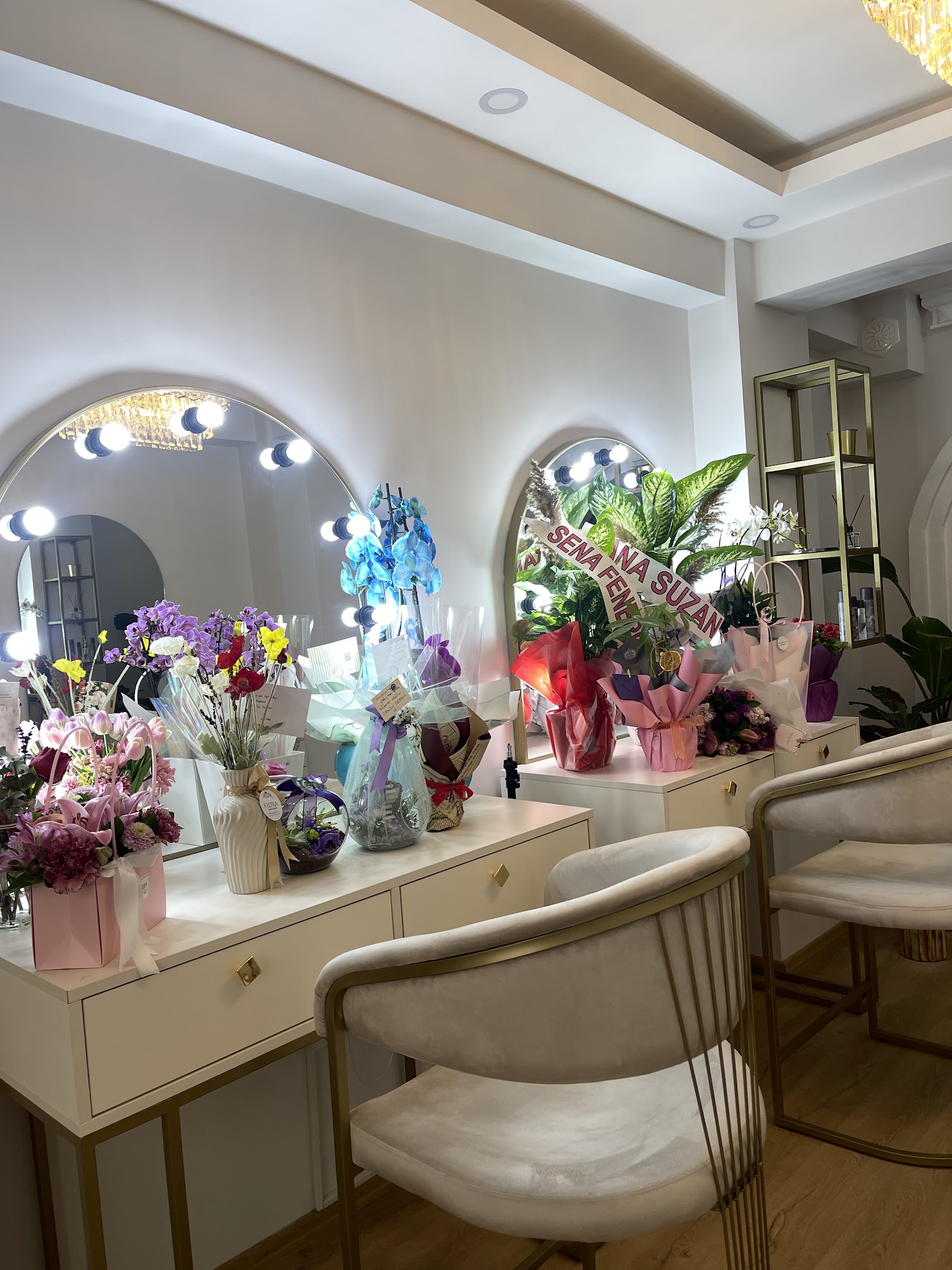 ESRA NUR GÜNEŞ BEAUTY & MAKEUP STUDIO