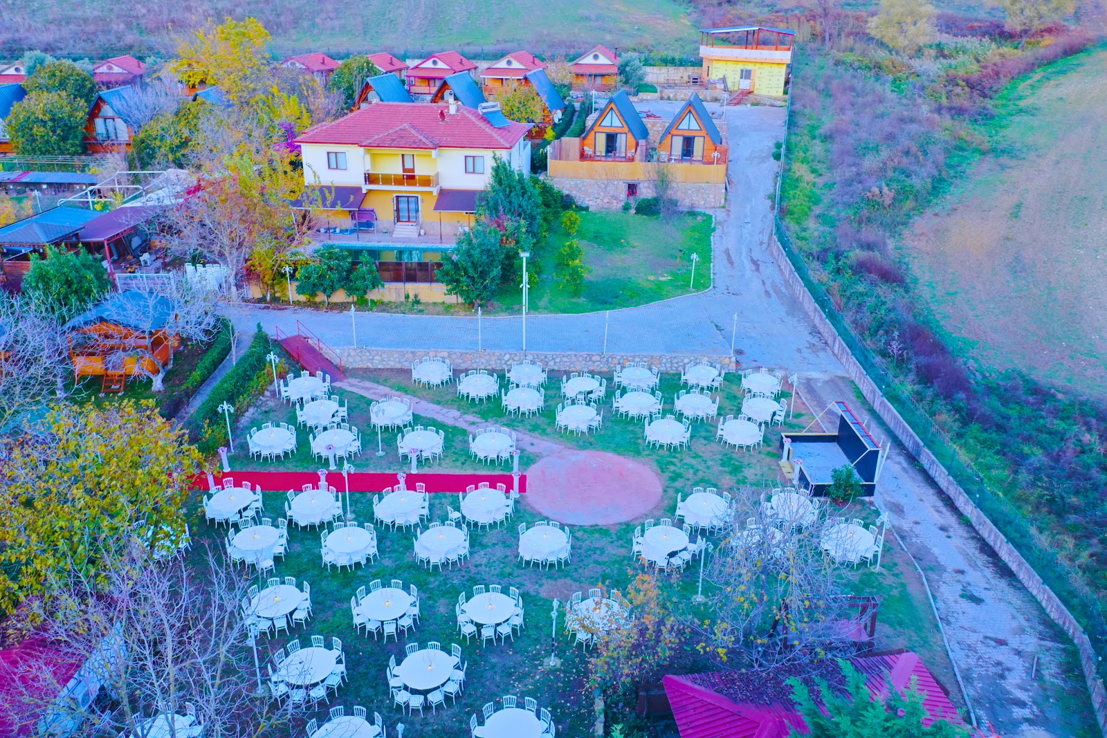 Safran Kır Düğün Bahçesi — Yalova kır düğünü mekanı görsel 3