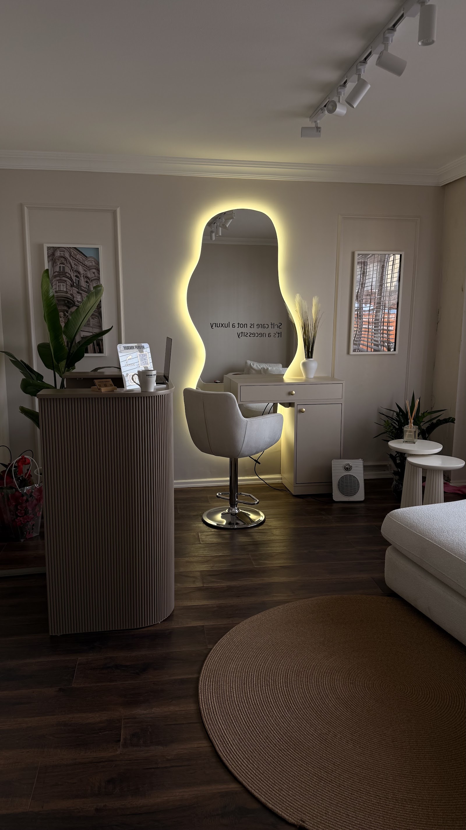 Yasemin Fersan Eyebrow | Makeup Studio | Yalova Microblading | Yalova Kaş Tasarım | Yalova Makyaj kır düğünü mekanı